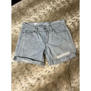 Gap light wash jeans shorts with cuffed hem - size 0